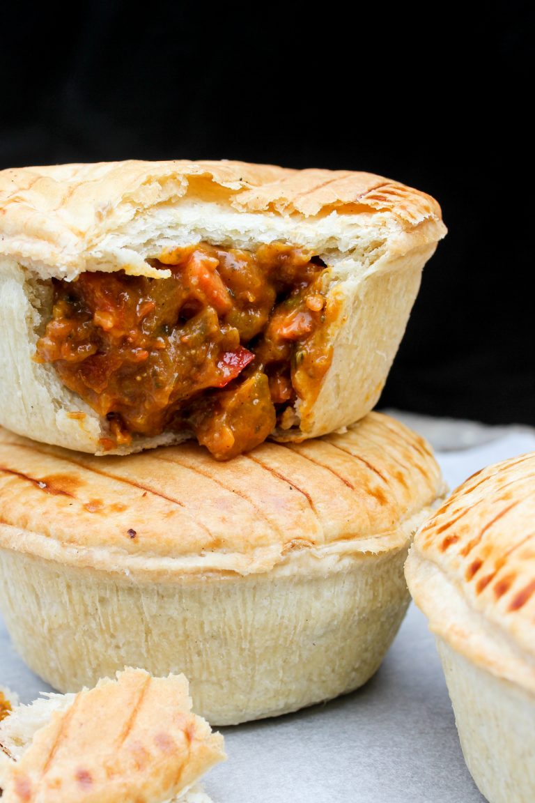 The Chicken and Vegetable Balti Pie - Lewis Pies